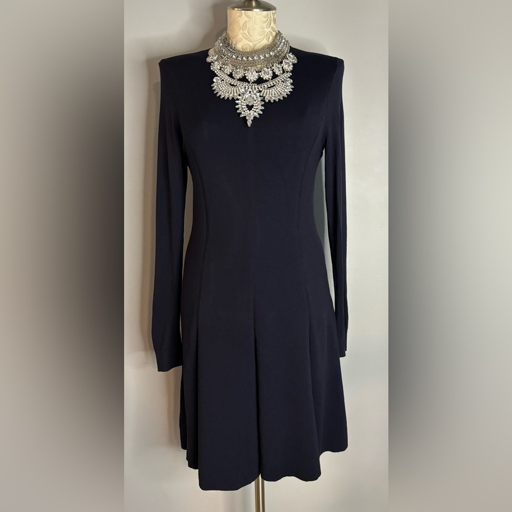 🆕 Ann Taylor Dress Size Medium. #L